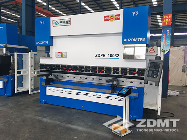 江南体育官方下载等20家企业获得“2016年度工业企业突出贡献二十强”2